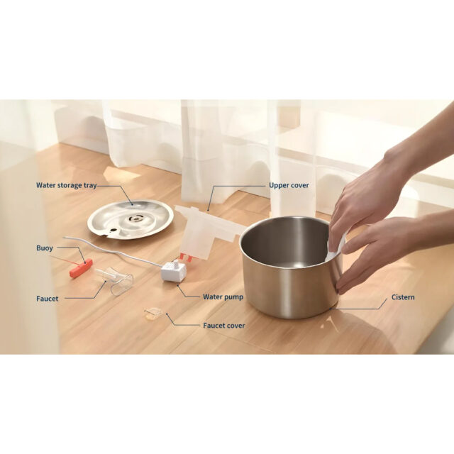 Stainless Steel Smart Pet Water Fountain features a 2L capacity, food-grade stainless steel design - Image 3
