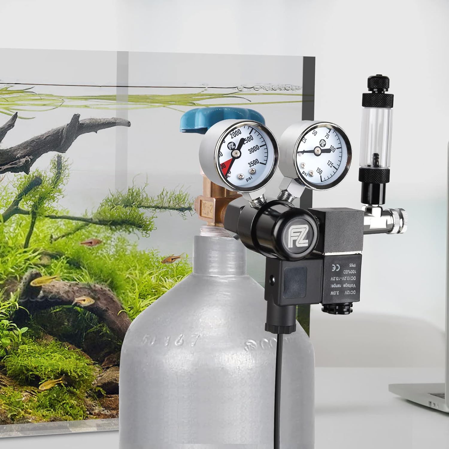 AC0100 Premium Mini Dual Gauge Aquarium Co2 Regulator with Solenoid 2 AC0100 Premium Mini Dual Gauge Aquarium Co2 Regulator with Solenoid - Image 2